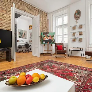 Apartment Bonbon Style Apartman, Budapest
