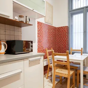 Appartamento Quiet Cozy In Party Street E1, Budapest